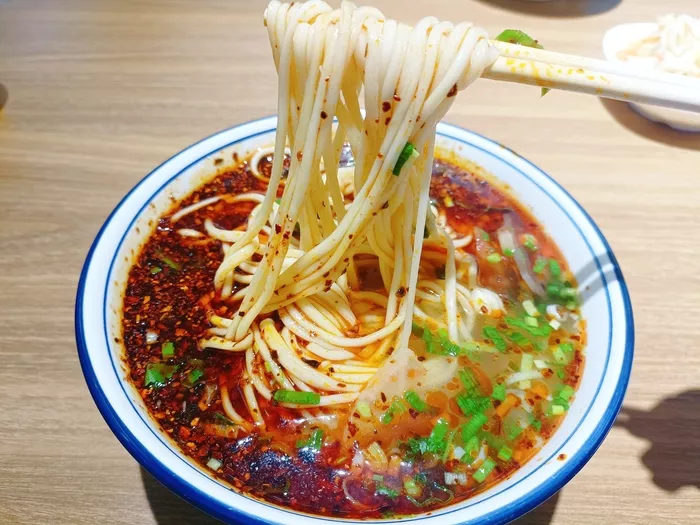 文章附图